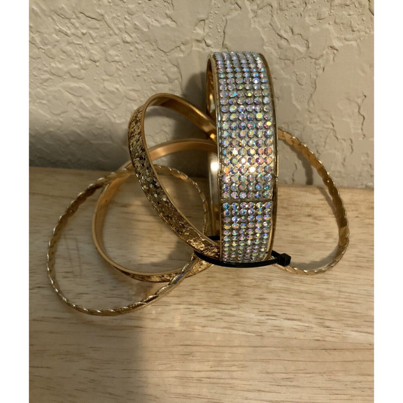 Retro Rhinestone Gold Tone Bangle Carved Bracelet Stackable Circles Set of 5 - Picture 7 of 11